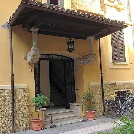 Panzió Mazzini 2*