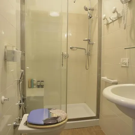 Bed and breakfast Mazzini 2*