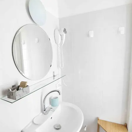 Mazzini Bed & Breakfast Rome